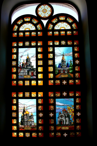 Икона из стекла для оконного проёма